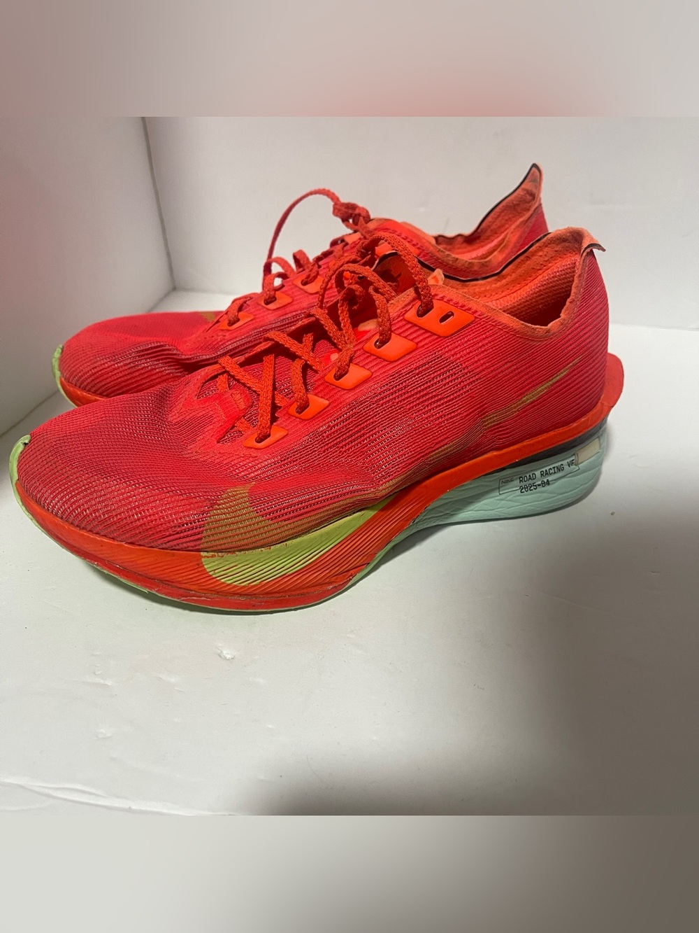 Nike ZoomX Vaporfly Next% 4 Women’s running shoes size 6.5 US - Picture 2 of 9